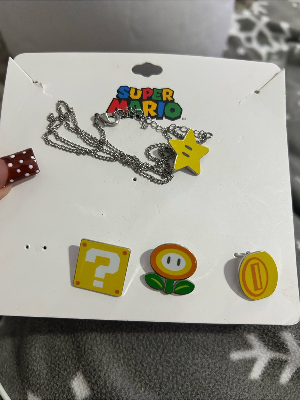 Nintendo Yellow Star & Power-Up Earrings Necklace Set